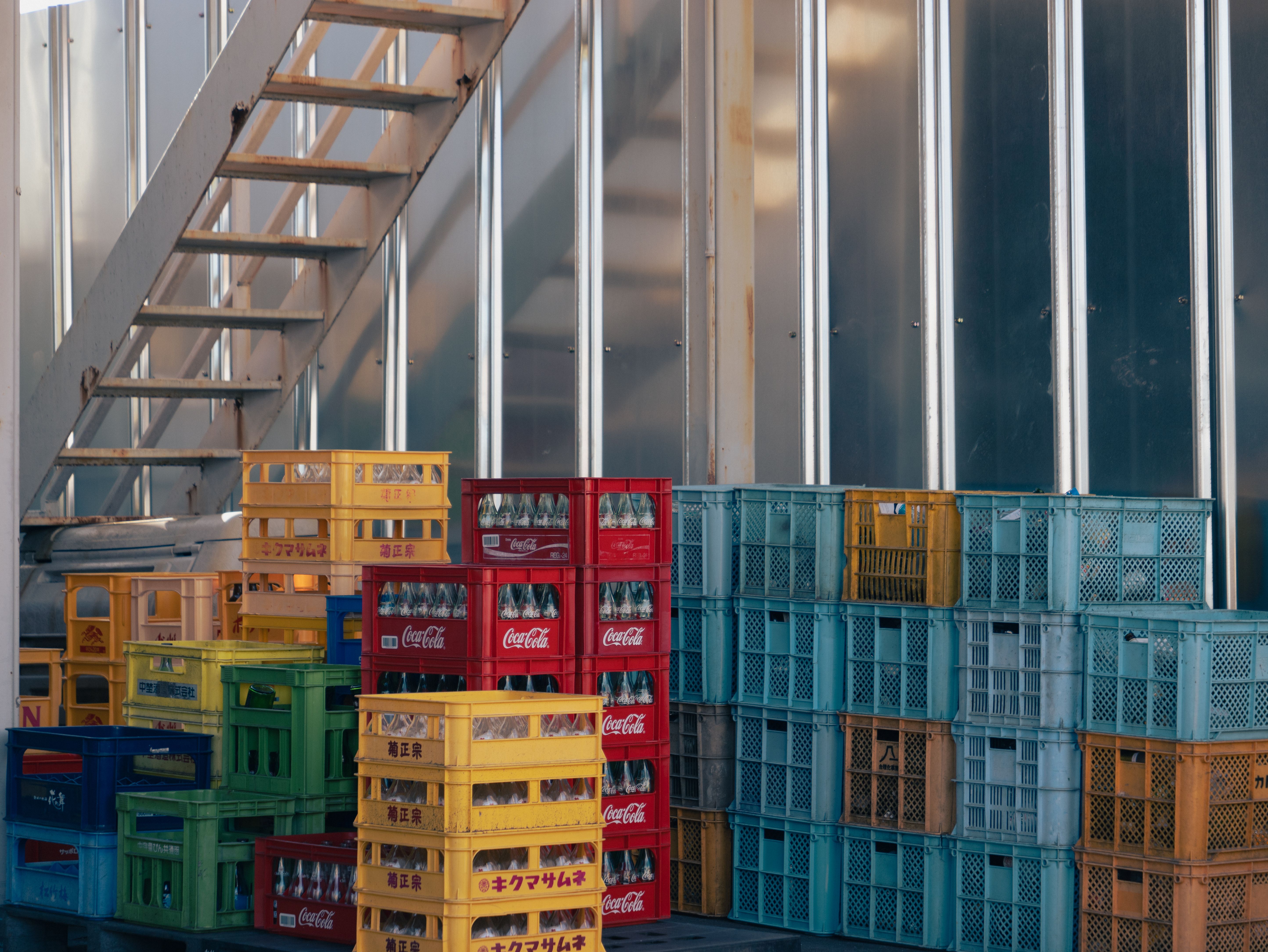 CPG Distribution Channels Explained: Broker, DSD, and Direct for Emerging Brands featured image